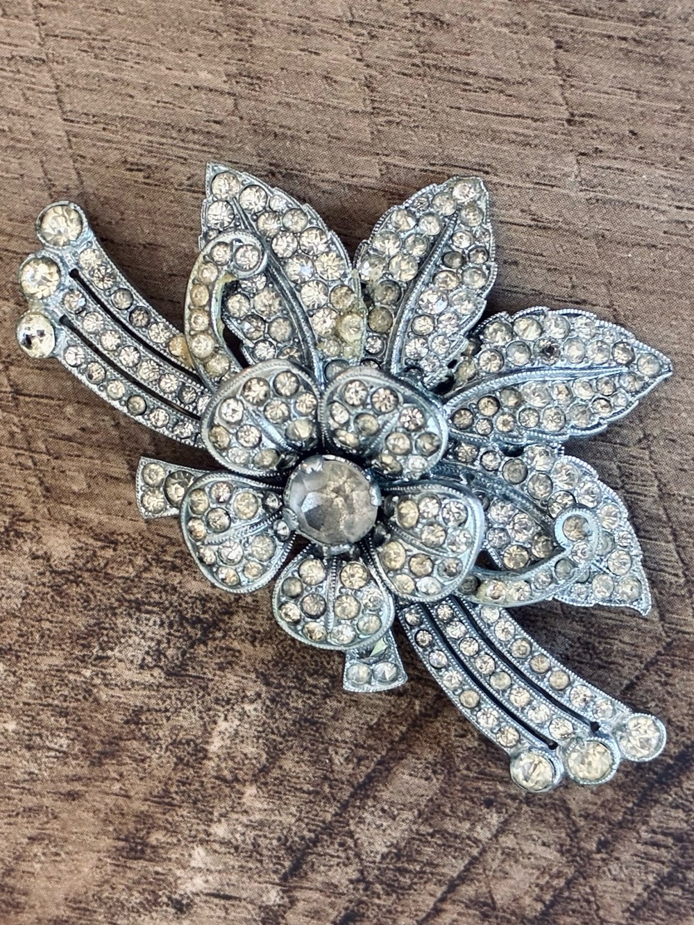Vintage Czechoslovakia Silver Tone Crystal Flower Brooch Pin